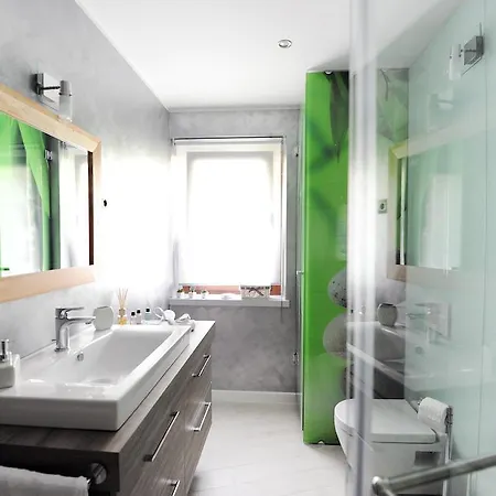 Appartamento Feel Good Penthouse With Jacuzzi Zara Camera foto