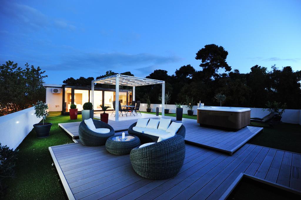 Feel Good Penthouse With Jacuzzi Apartament
