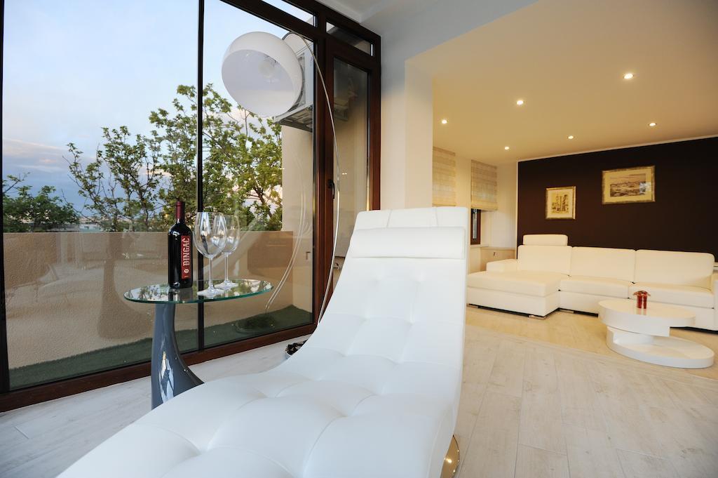 Apartmán Feel Good Penthouse With Jacuzzi Zadar
